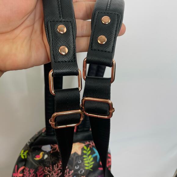 Disney Loungefly The Little Mermaid Flounder Sebastian Small back bag black - Picture 6 of 16